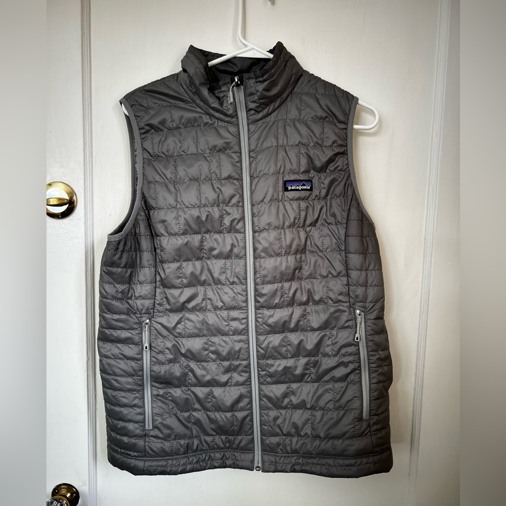Women’s Patagonia nano puff vest
